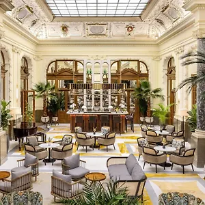 Otel Nh Collection Carlo Iv, Prag
