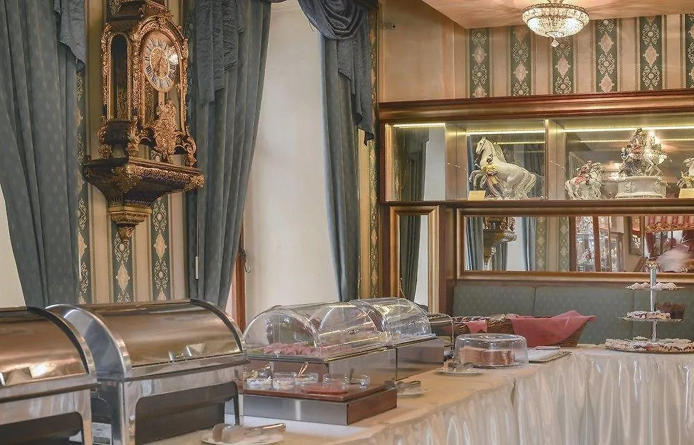 Grand Hotel Praha